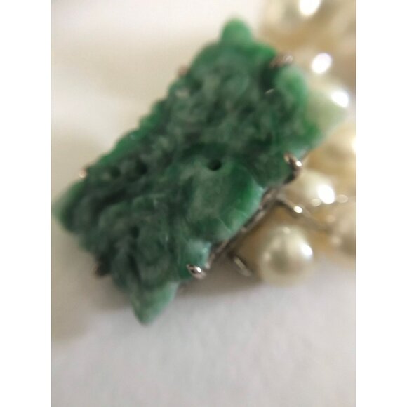1940's Double Strand Pearl Bracelet With Jadeite Clasp In 14 Karat White Gold - Picture 8 of 10